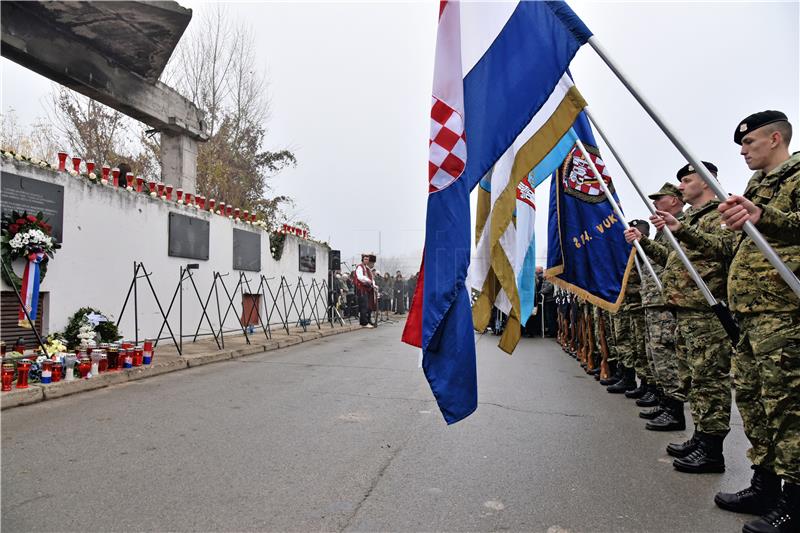 Obilježena 26. obljetnica stradanja vukovarske četvrti Borovo naselje