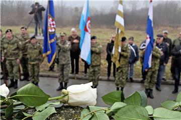 Residents of Vukovar mourn people killed in Borovo Naselje 26 years ago