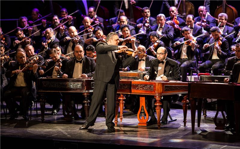 Gypsy Philharmonic Orchestra to perform in Zagreb on Dec 12