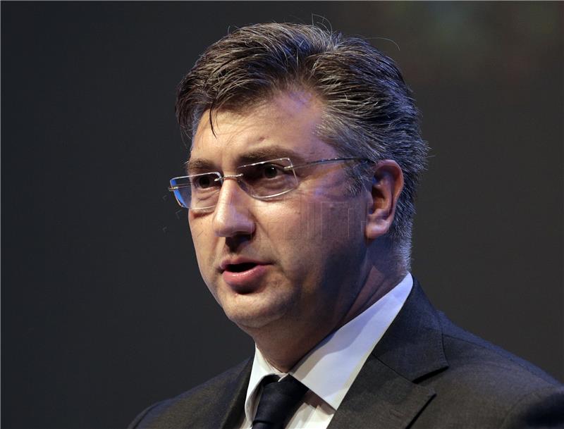 Plenković: Očekujem kvalitetnu i sadržajnu raspravu o prijedlogu proračuna za 2018.