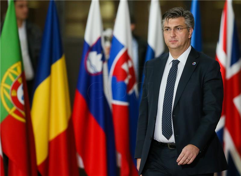 Plenković: Hrvatska je izložena hibridnom medijskom djelovanju