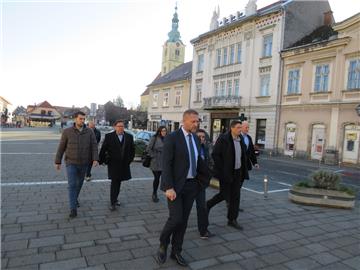 Gradonačelnik Krešo Beljak djelomično će ili potpuno zatvoriti promet na glavnom Trgu u Samoboru