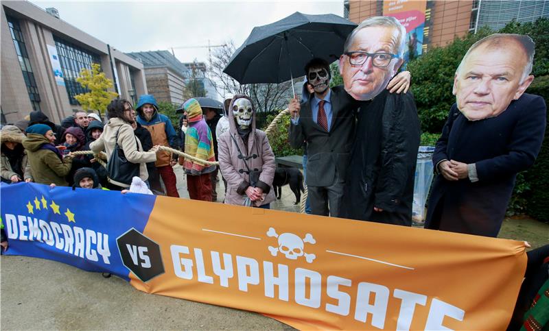 BELGIUM EU COMMISSION GLYPHOSATE MOSANTO PROTEST