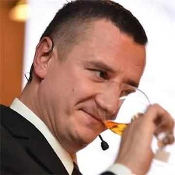 Najbolji sommelier Hrvatske Siniša Lasan