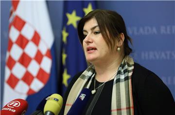 Tiskovna konferencija ministrice Žalac