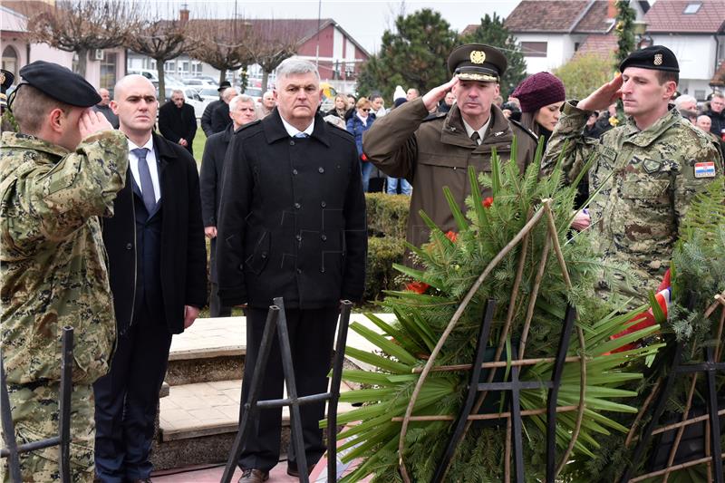 U Otoku obilježena 26. godišnjica pogibije prvih hrvatskih zrakoplovaca