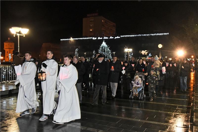 Počeo Advent u Vukovaru