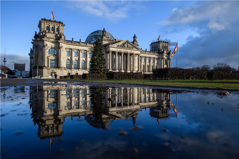 GERMANY PARLIAMENT GOVERNMENT