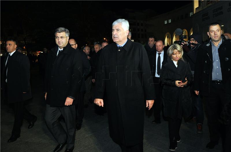 Hrvatska stoji uz BiH i Hrvate, poručio Plenković u Mostaru nakon haške presude