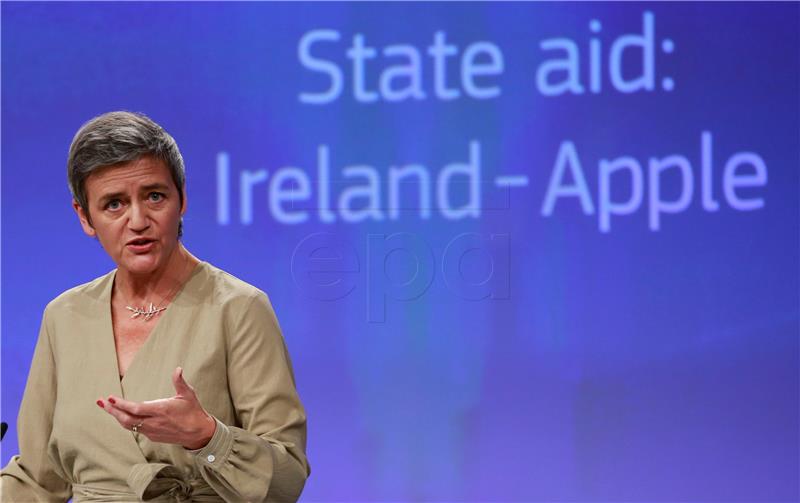 (FILE) BELGIUM EU COMMISSION APPLE IRELAND