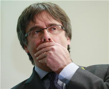 Puigdemont rekao da "zasad" ostaje u Belgiji