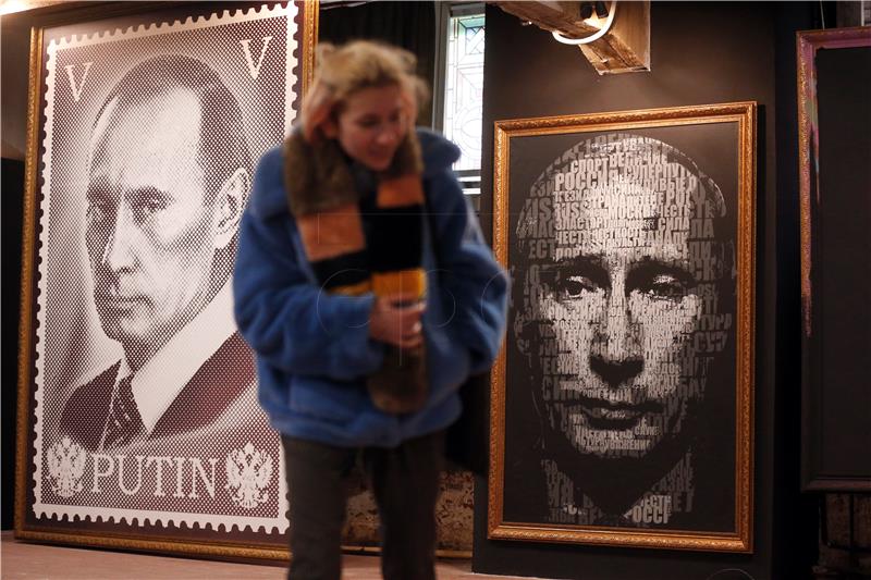 RUSSIA ARTS PUTIN