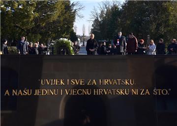 Grabar-Kitarovic says Croatians remember their first president with respect