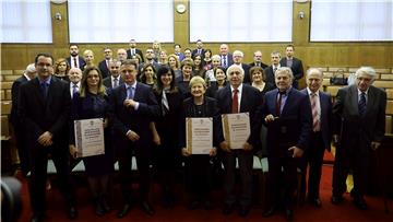 U Hrvatskom saboru dodijeljene Državne nagrade za znanost 