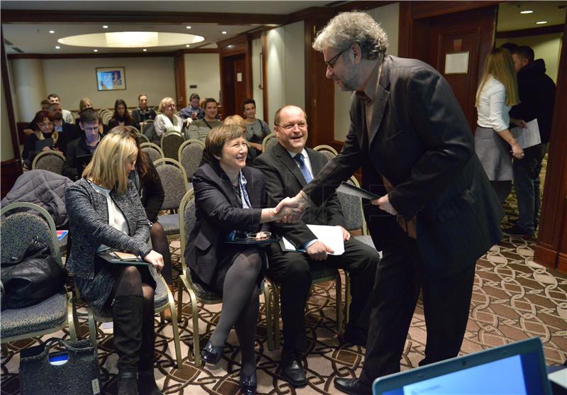 Konferencija za novinare i kratka diskusija Udruge Partnerstvo za društveni razvoj