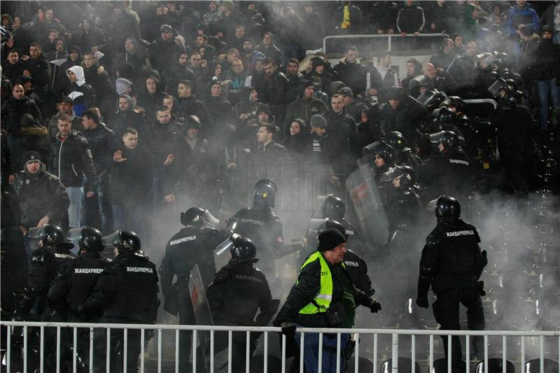 Petorica hrvatskih sudionika tučnjave danas pred beogradskim tužiteljem 