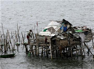 PHILIPPINES TROPICAL STORM KAI TAK