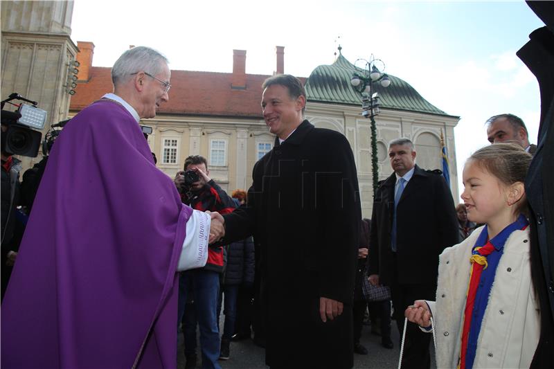 Betlehemsko svjetlo mira u zagrebačkoj Prvostolnici