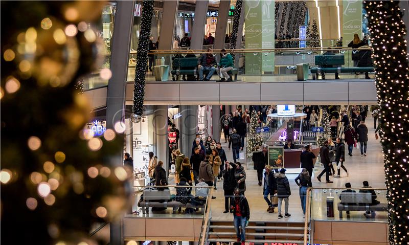 Christmas shopping in Hamburg