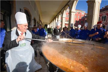 Podjela bakalara na Splitskim Prokurativama