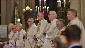 Koncelebrirana misa na Božić u zagrebačkoj katedrali