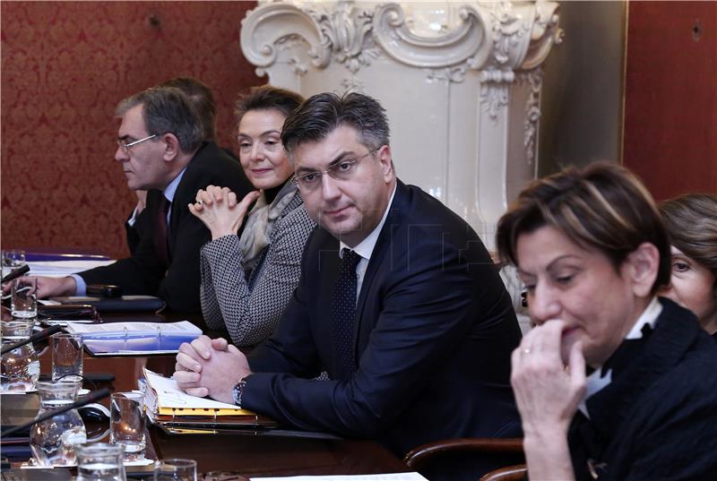 Plenkovic sends messages to Serbia and Slovenia from cabinet meeting