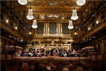 AUSTRIA MUSIC PHILHARMONIC ORCHESTRA