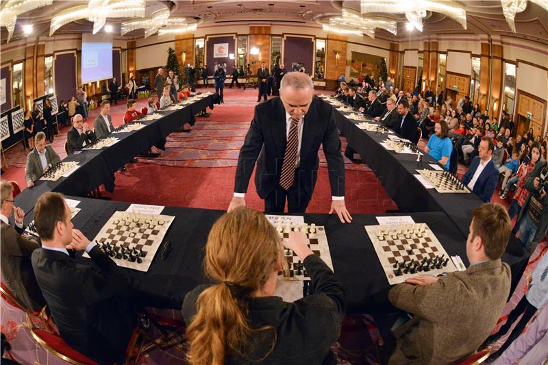 Traditional Christmas game of chess by Garry Kasparov