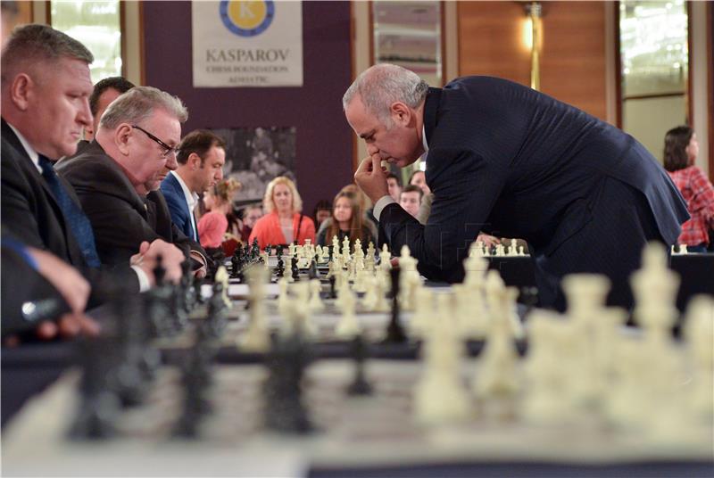 Šah: Kasparov opet maksimalan na simultanci u Zagrebu