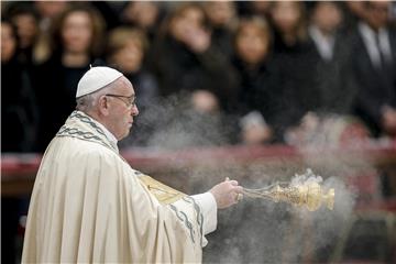 VATICAN NEW YEARS VESPERS