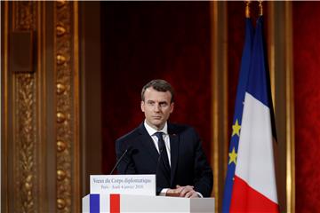 Macron: promjena u Iranu može doći samo iznutra 