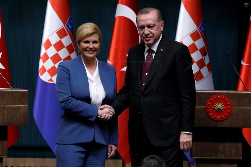 Grabar-Kitarović i Erdogan najavili pomoć BiH u pokretanju reformi