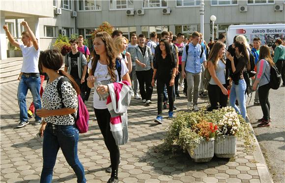 Istraživanje: Mladi u Hrvatskoj nisu sigurni jesu li više Balkanci ili Europljani