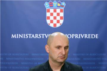 Tolušić:  I hrvatska policija ima snimljene slovenske ribare u prekršaju