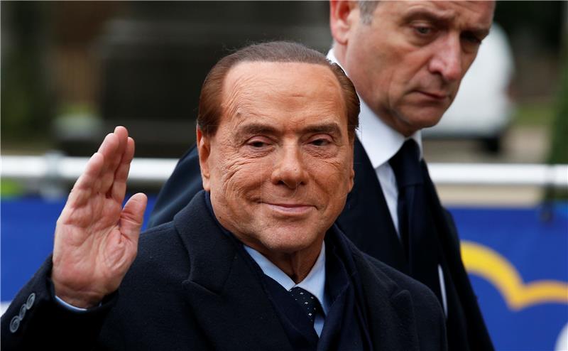 Berlusconijeva koalicija bilježi rast potpore u predizbornim anketama