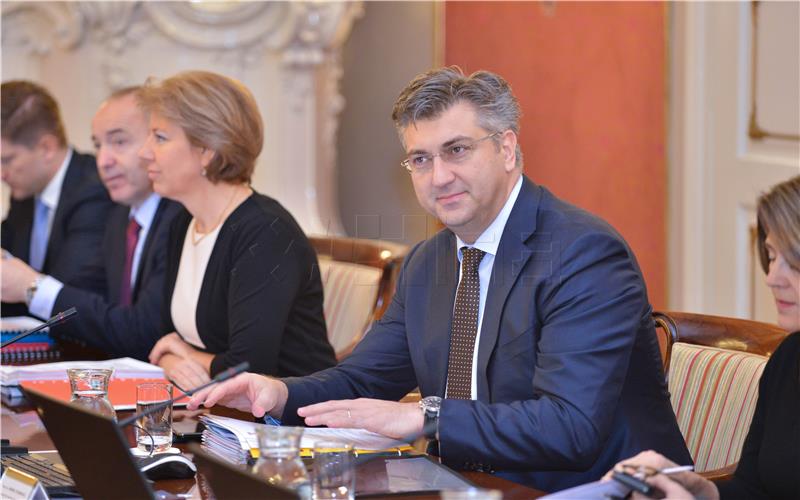 VLADA Plenković: Predstoji intenzivan rad koji treba rezultirati nagodbom vjerovnika Agrokora