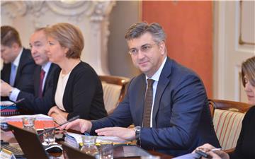 VLADA Plenković: Predstoji intenzivan rad koji treba rezultirati nagodbom vjerovnika Agrokora