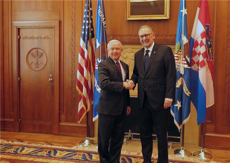 Bozinovic agrees stronger cooperation with US departments of justice and homeland security