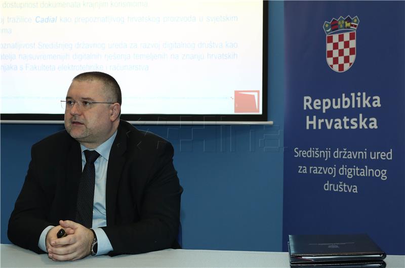 Potpisivanje Ugovora o dodjeli bespovratnih sredstava 'Uspostava integralnog sustava za upravljanje službenom dokumentacijom RH'