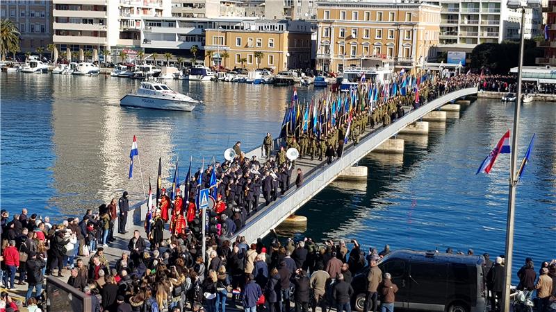 Zadar: Mimohod povodom 25. obljetnice VRO Maslenica '93