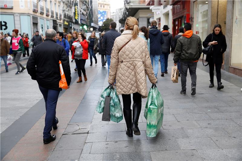 Povjerenje europskih potrošača u siječnju na najvišoj razini u nekih 17 godina