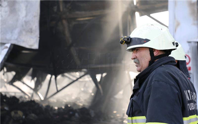 Požar u tvornici konca AquafilCRO