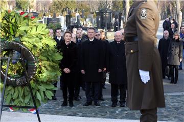 Jandroković na Mirogoju povodom Međunarodnog dana sjećanja na žrtve holokausta