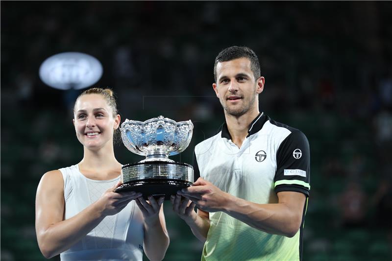 Pavic, Dabrowski win Australian Open Mixed Doubles title