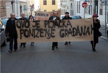 Prosvjedni performans Zelene akcije i udruge UZOR 