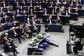 Njemački Bundestag podsjetio na žrtve Holokausta