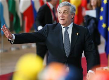 Tajani poručio Beogradu da je sporazum s Prištinom preduvjet ulaska u EU