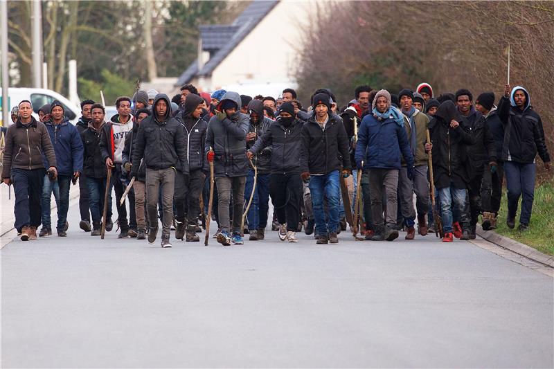 FRANCE CALAIS MIGRANTS CLASHES