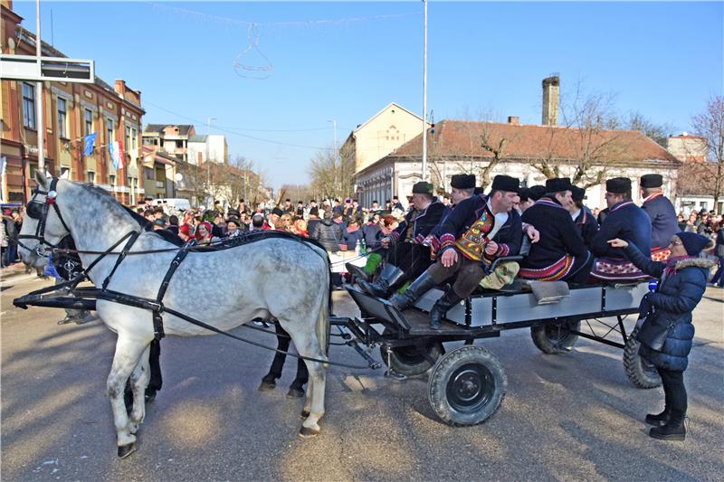 51. šokačko sijelo u Županji