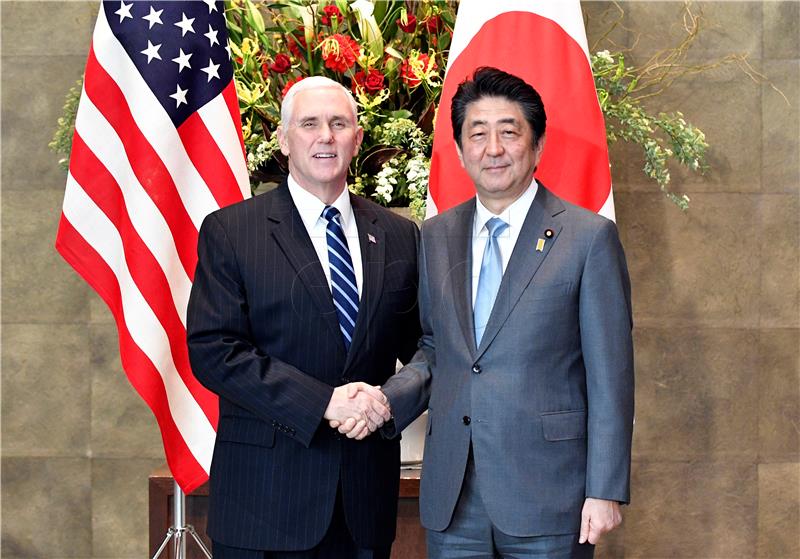 Pence: SAD će uskoro objelodaniti dosad najoštrije sankcije protiv Sjeverne Koreje